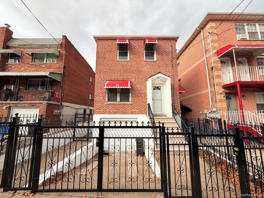 2225 Cincinnatus Ave, Bronx, NY 10473 - photo 1