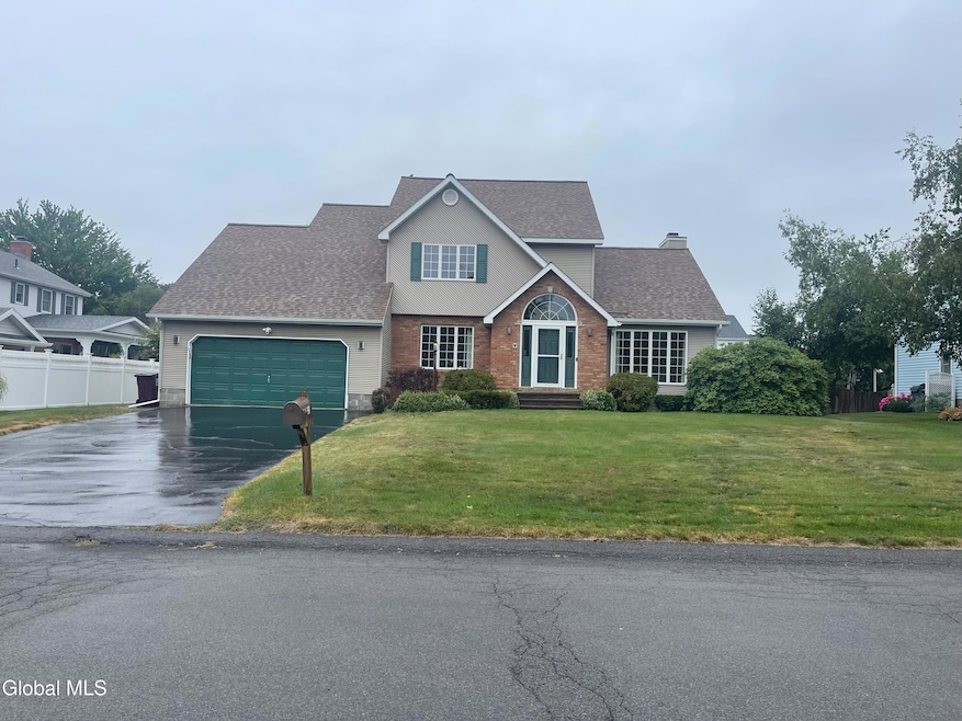 23 Woodridge Dr, Albany, NY 12211 - photo 1