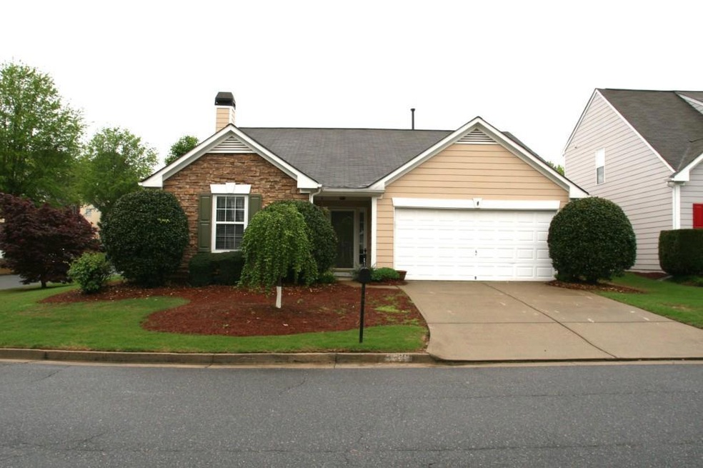 1180 Winthrope Chase Dr, Alpharetta, GA 30009 - photo 1