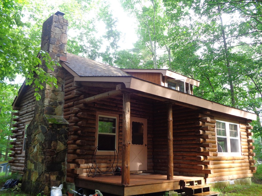 110 Sylvandale Ln, Dingmans Ferry, PA 18328 - photo 1