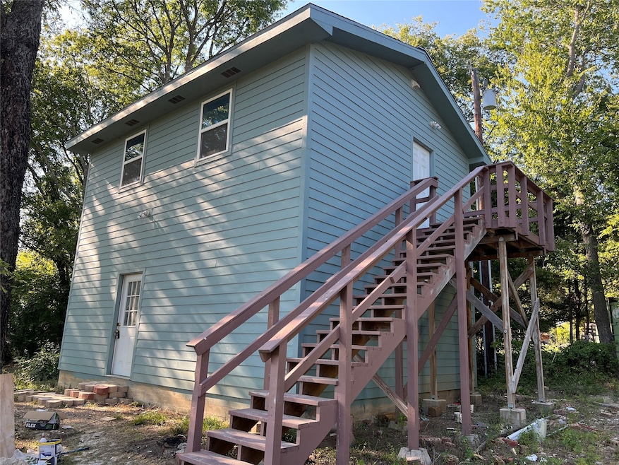 For Rent $1,200/month