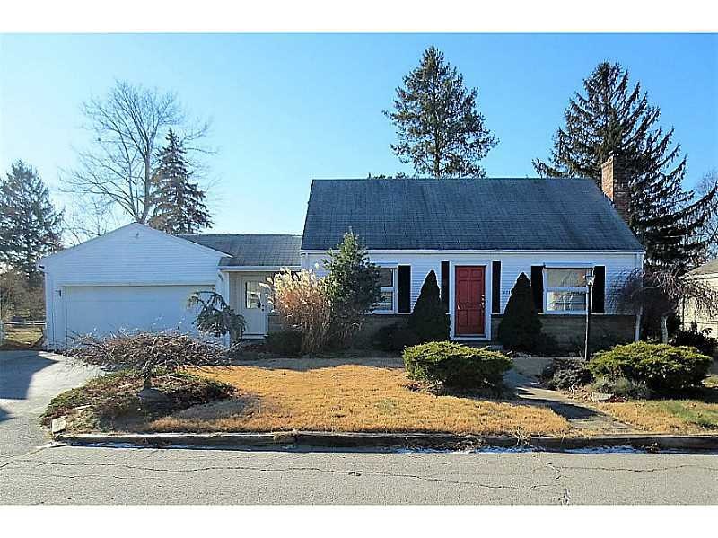 273 Pine St, Warwick, RI 02888 - photo 1