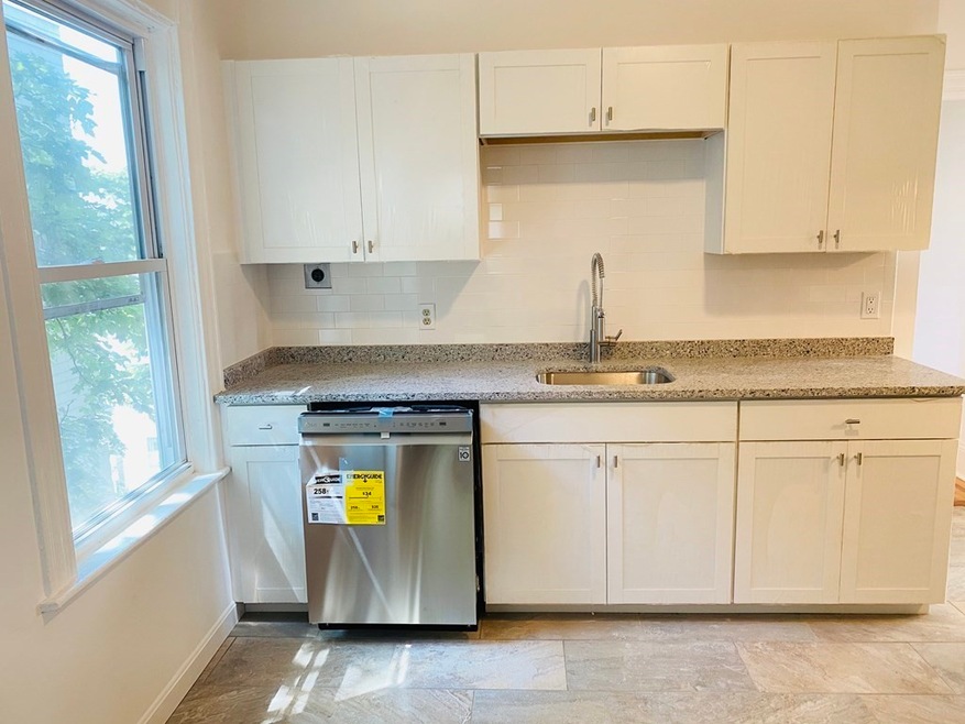 17 Rowell St unit 2, Dorchester, MA 02125 - photo 1