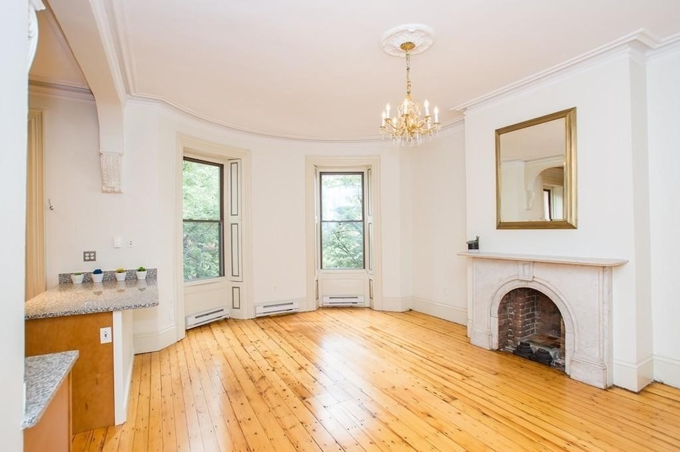 37 Worcester Square unit 3, Boston, MA 02118 - photo 1