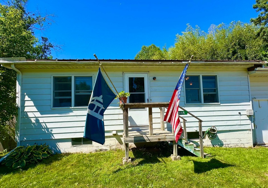 Under Contract $121,500