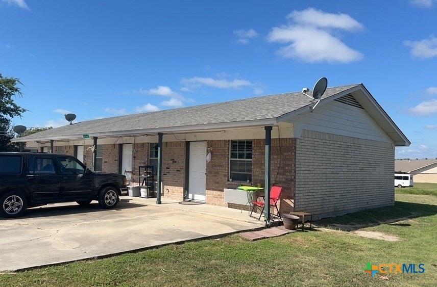 121 Wolf Rd unit 4, Copperas Cove, TX 76522 - photo 1