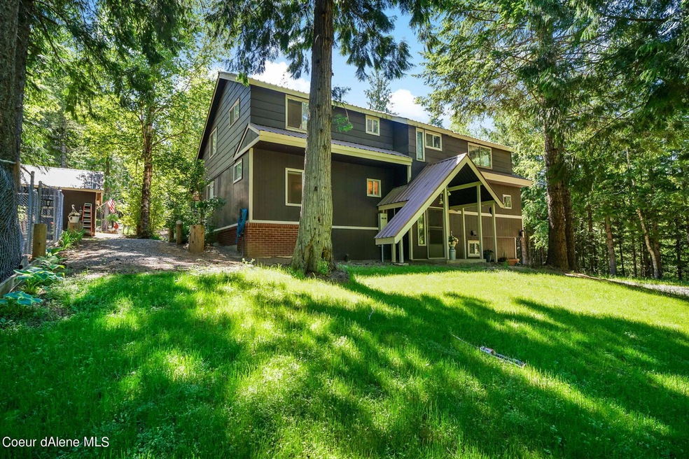 432 Wood View Rd, Sandpoint, ID 83864 - photo 1