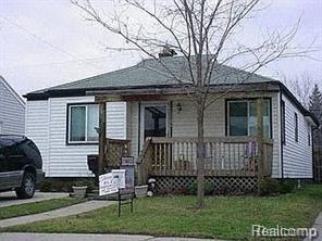 25272 Dale St, Roseville, MI 48066 - photo 1