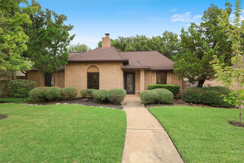 15742 Ridge Park Dr, Houston, TX 77095 - photo 1