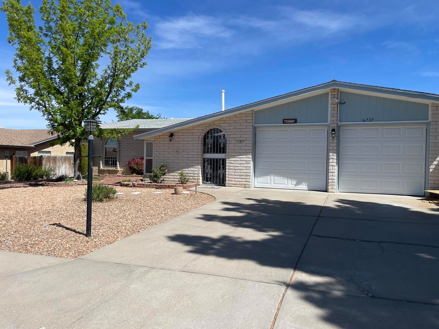 6717 Orphelia Ave NE, Albuquerque, NM 87109 - photo 1