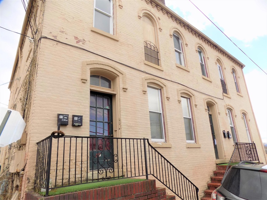 11 Market St, Pittston, PA 18640 - photo 1