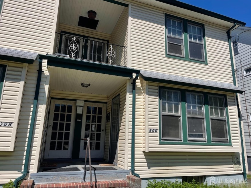 308 S 3rd Ave unit 308, Highland Park, NJ 08904 - photo 1