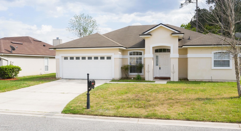 3698 Mindy Ashley Ln, Jacksonville, FL 32218 - photo 1