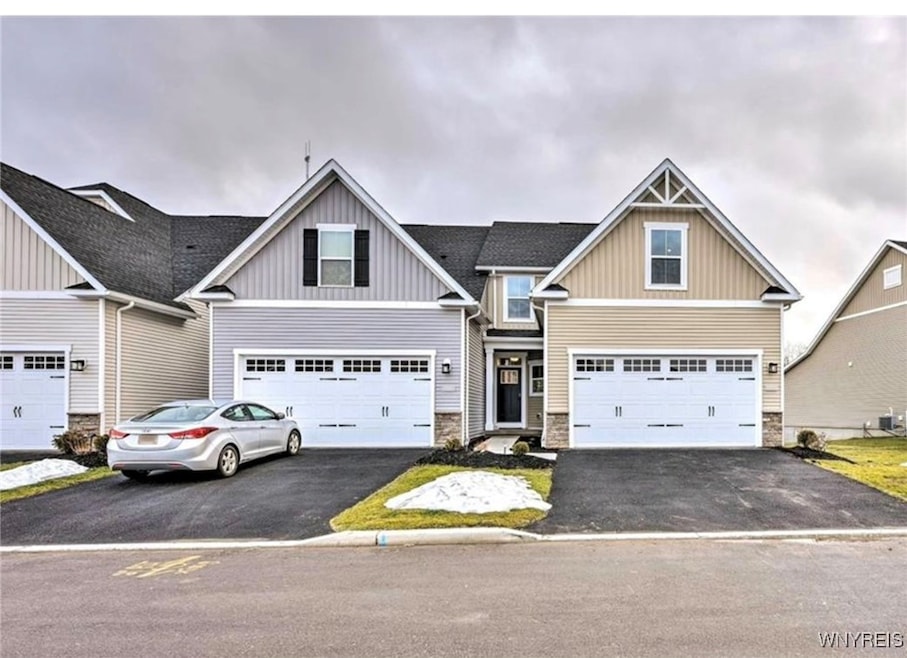 For Rent $2,500/month