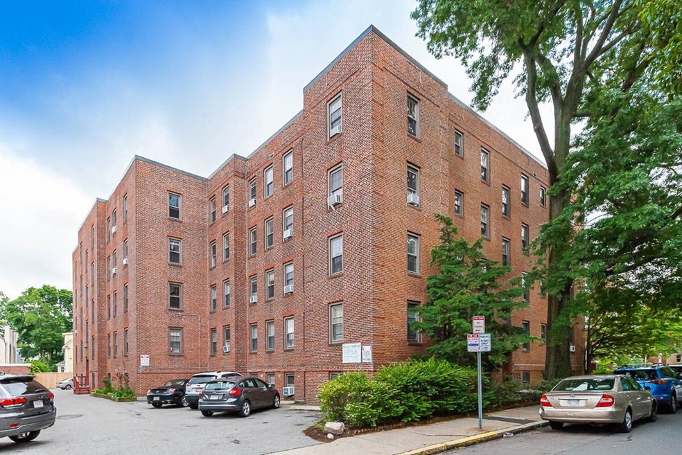 12 Ware St unit 21, Cambridge, MA 02138 - photo 1