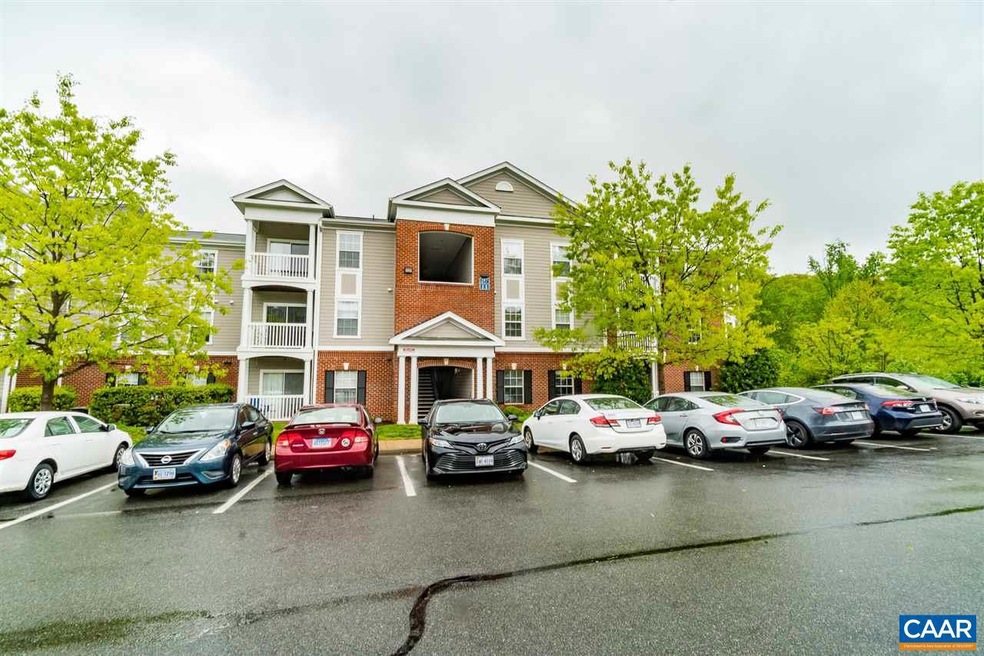 197 Yellowstone Dr unit 207, Charlottesville, VA 22903 - photo 1