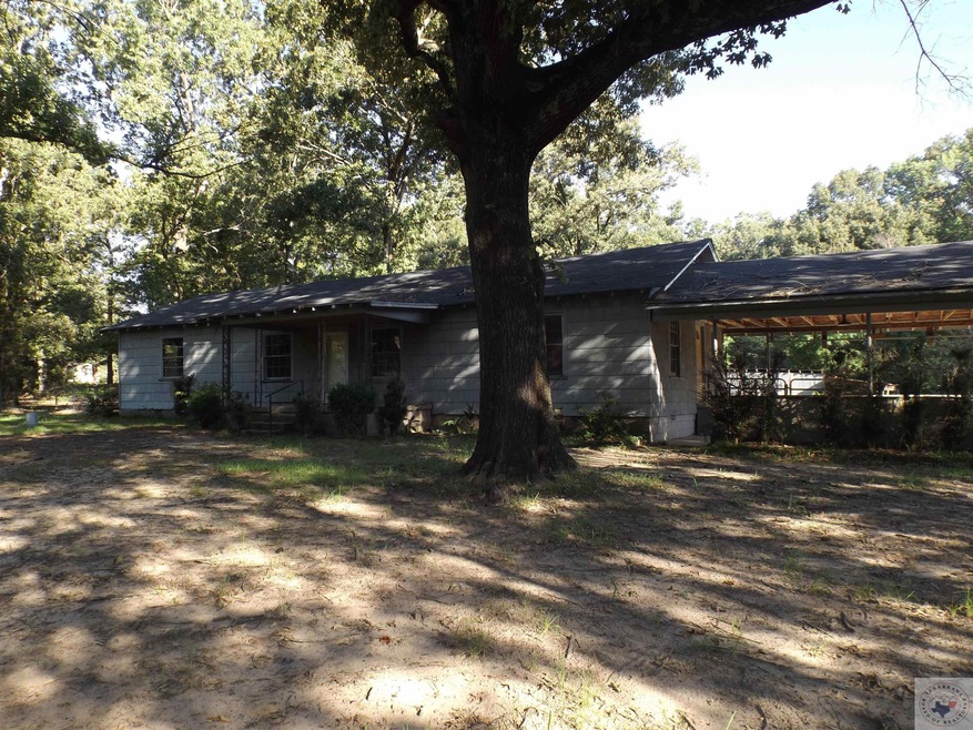 2037 Gun Club Rd, Texarkana, TX 75501 - photo 1