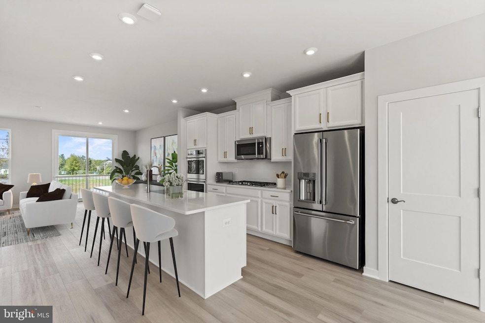 18337 Moss Garden Rd, Dumfries, VA 22026 - photo 1