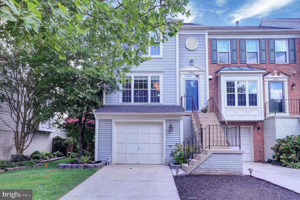 45616 Whitcomb Square, Sterling, VA 20166 - photo 1