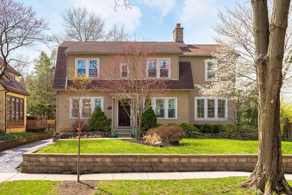 3605 Milton Ave, Columbus, OH 43214 - photo 1