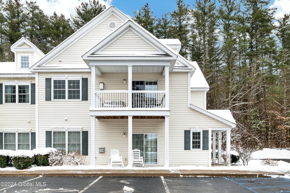 14 Ellis Ave unit 8, Saratoga Springs, NY 12866 - photo 1