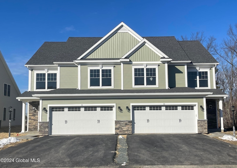 2 Priddle Ln, Colonie, NY 12110 - photo 1