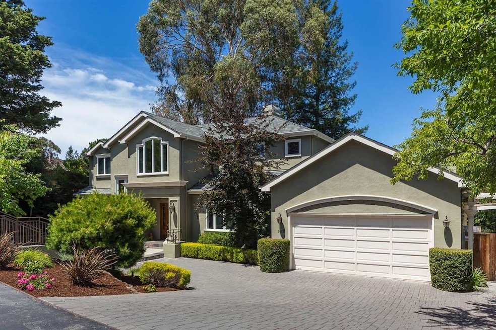 1052 Sierra Dr, Menlo Park, CA 94025 - photo 1