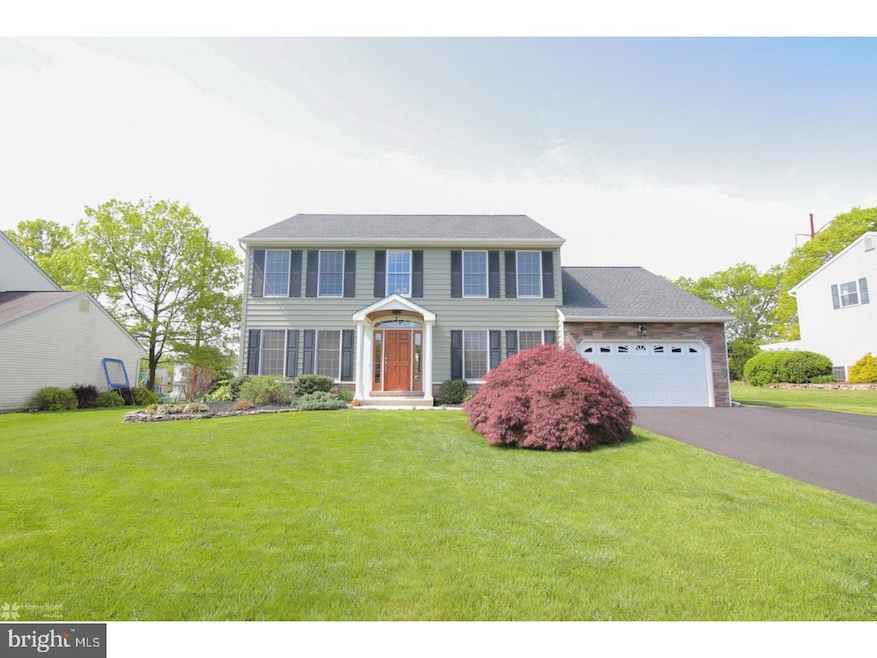 231 Heatherfield Dr, Souderton, PA 18964 - photo 1