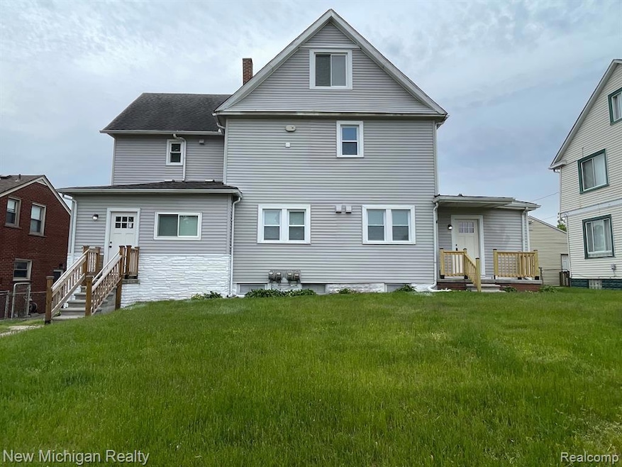 171 Davis St, Wyandotte, MI 48192 - photo 1