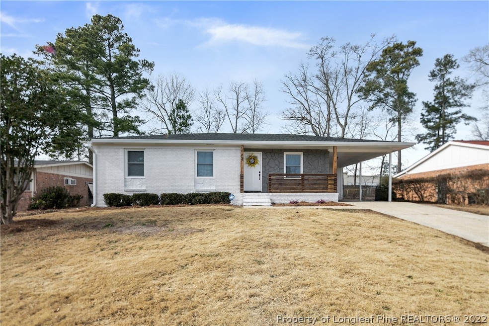 662 Edgehill Rd, Fayetteville, NC 28314 - photo 1