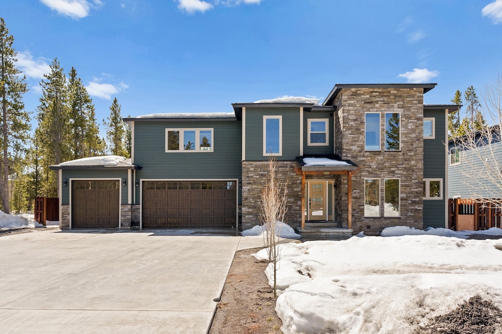 528 Gallatin Ave, West Yellowstone, MT 59758 - photo 1