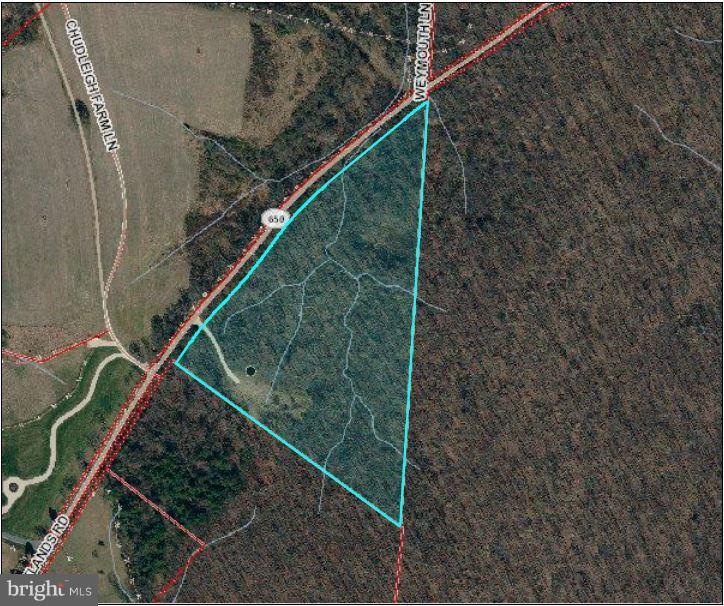 21872 Oatlands Rd, Aldie, VA 20105 - photo 1