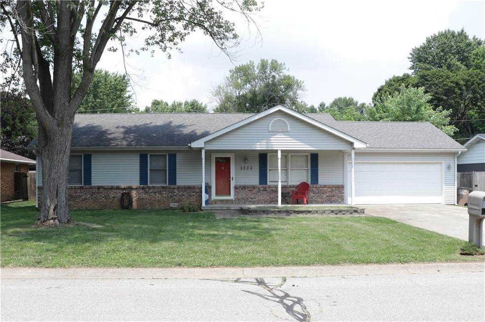 5230 Navajo Ct, Columbus, IN 47203 - photo 1