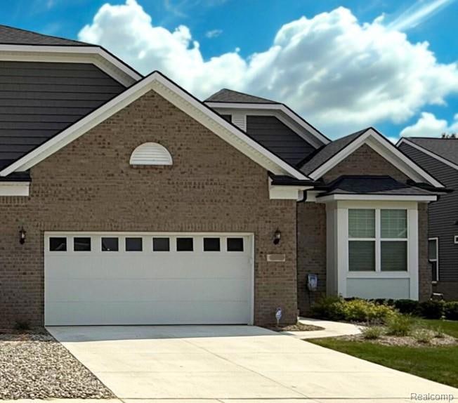42744 Arbor Dr, Clinton Township, MI 48038 - photo 1