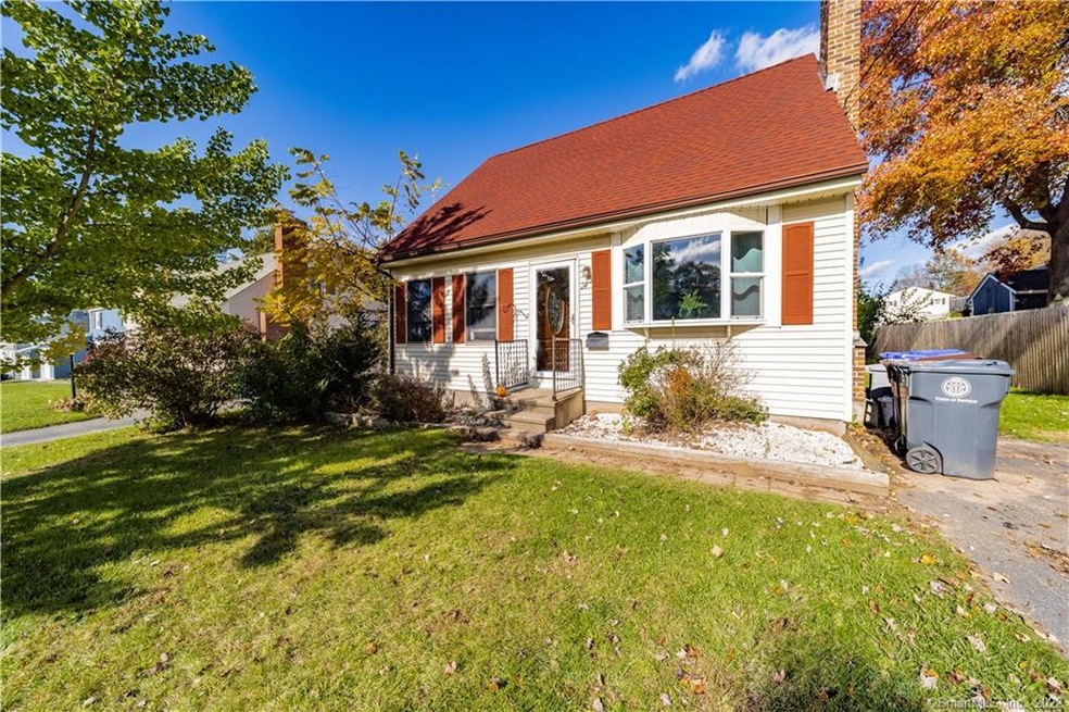 24 Mathewson Ave, Enfield, CT 06082 - photo 1