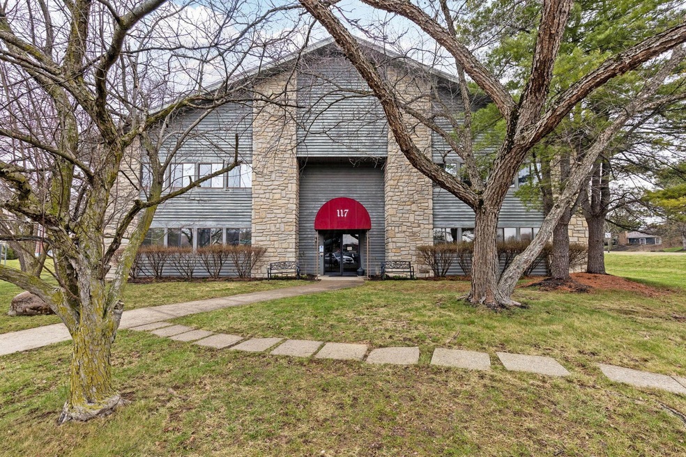 1-web-or-mls-117LazelleRoadEastExt_Homma