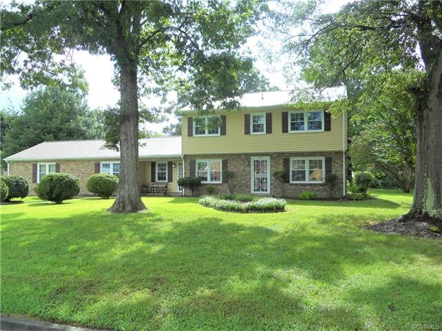 3344 Oakwood Cir, Petersburg, VA 23805 - photo 1