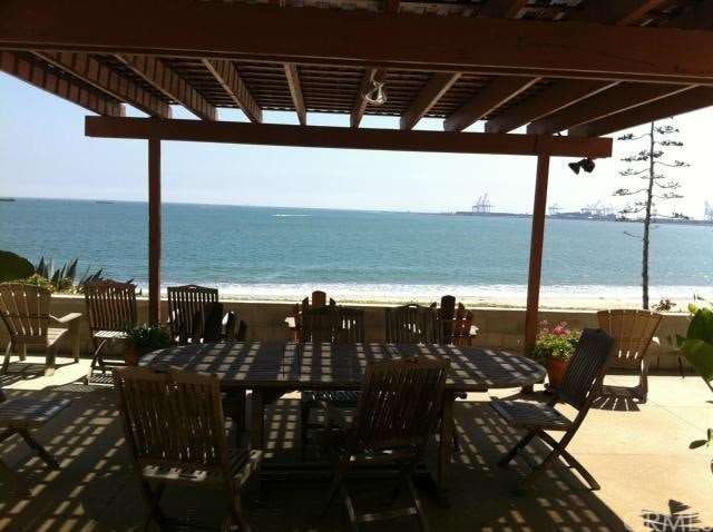 180 degree panoramic view from deck