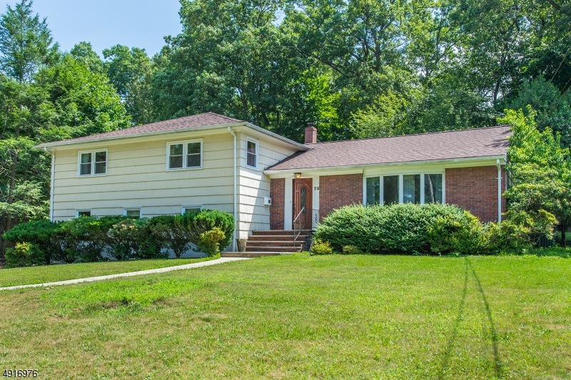 78 N Livingston Ave, Livingston, NJ 07039 - photo 1