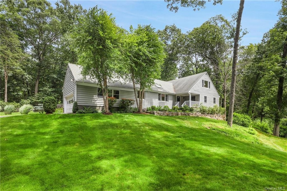 Sold $1,025,000 • Co-Listing Agent