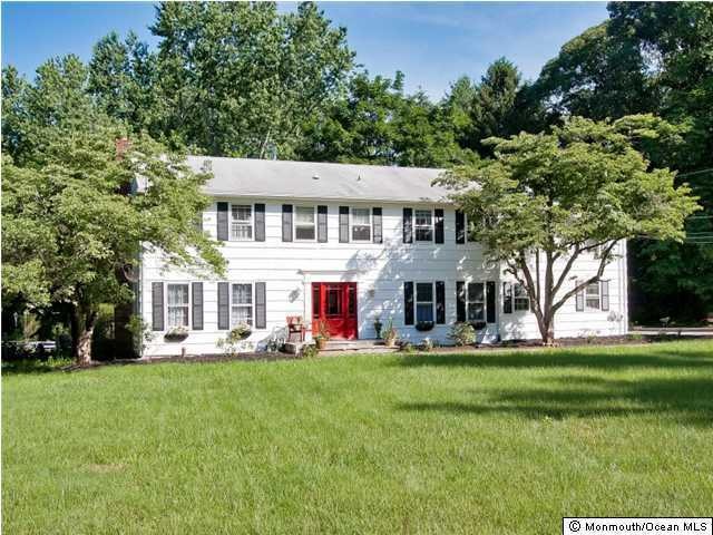 1 Carriage Hill Dr, Colts Neck, NJ 07722 - photo 1