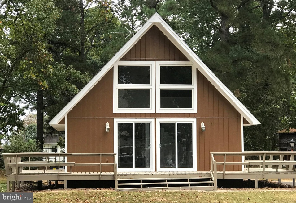 326 Rolando Dr, Colonial Beach, VA 22443 - photo 1