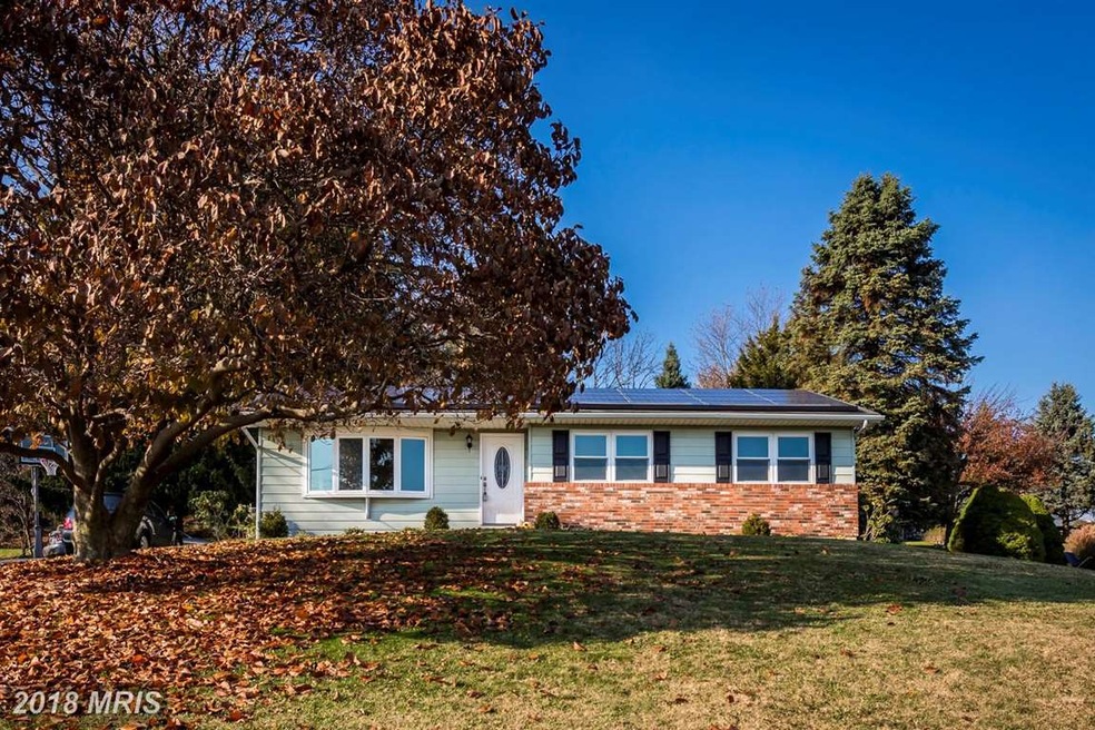 5240 Freter Rd, Sykesville, MD 21784 - photo 1