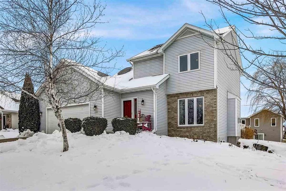 890 Longwood Dr, Oregon, WI 53575 - photo 1