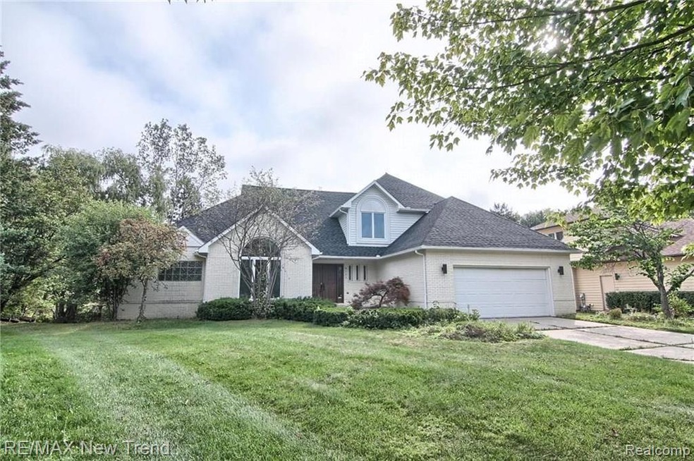 Newly Remodeled Contemporary in Autumn Ridge