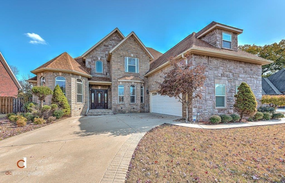 112 NW Yukon Trail St, Bentonville, AR 72712 - photo 1