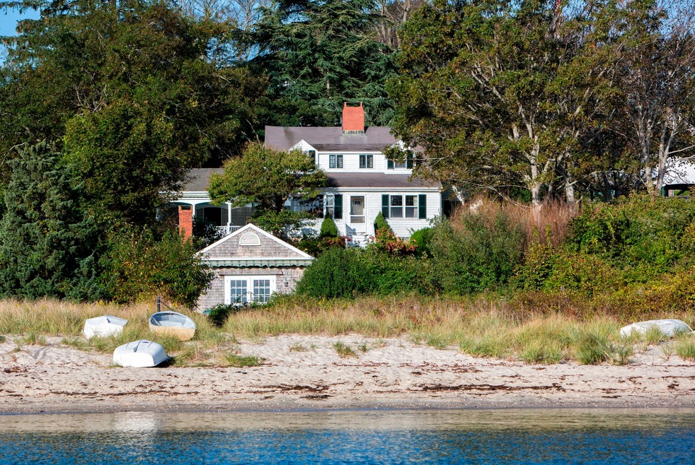 111 Main St, Vineyard Haven, MA 02568 - photo 1
