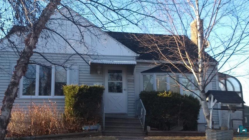 4605 Oneida St, Duluth, MN 55804 - photo 1