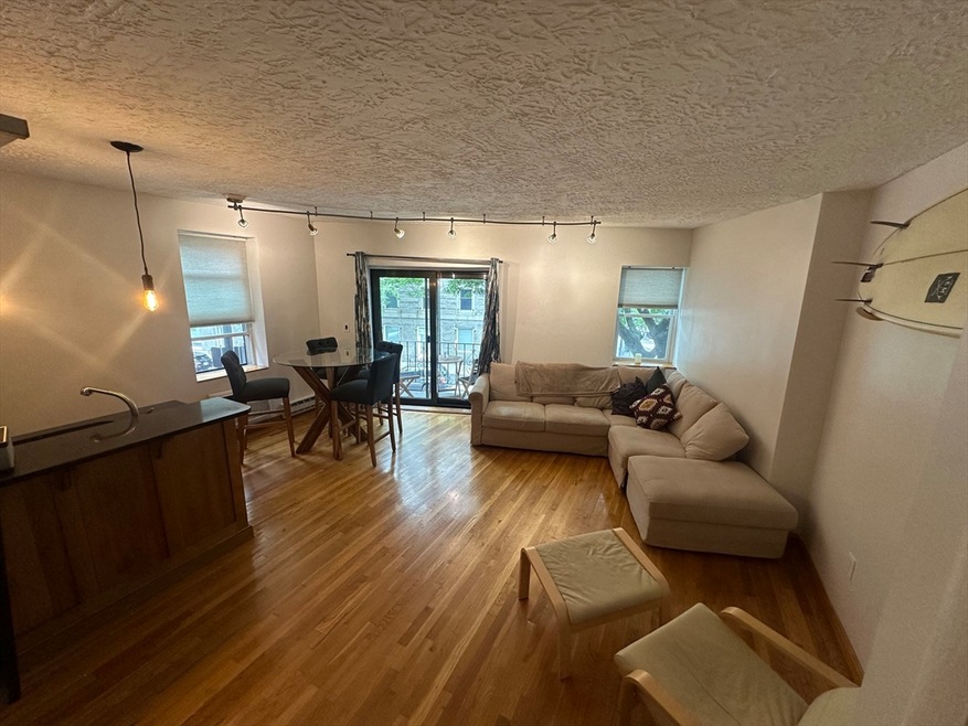 328 Commercial St unit 24, Boston, MA 02109 - photo 1