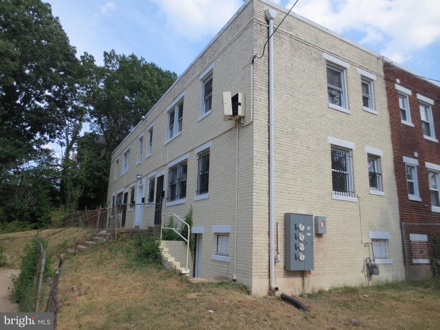 4980 4984 Benning Rd SE, Washington, DC 20019 - photo 1